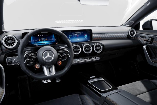 Mercedes-Benz CLA galerie