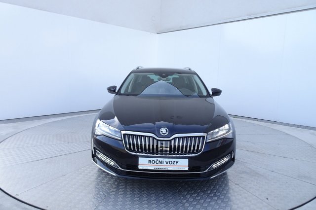 Škoda Superb galerie