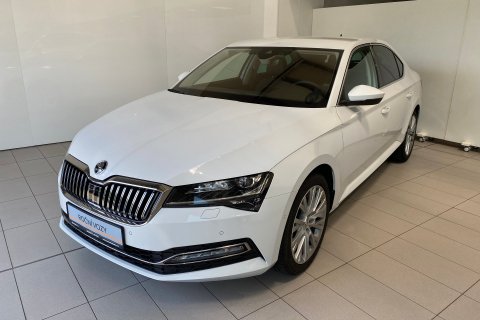 Škoda Superb galerie