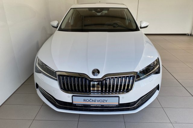 Škoda Superb galerie