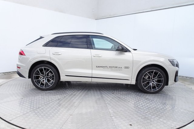 Audi Q8 galerie