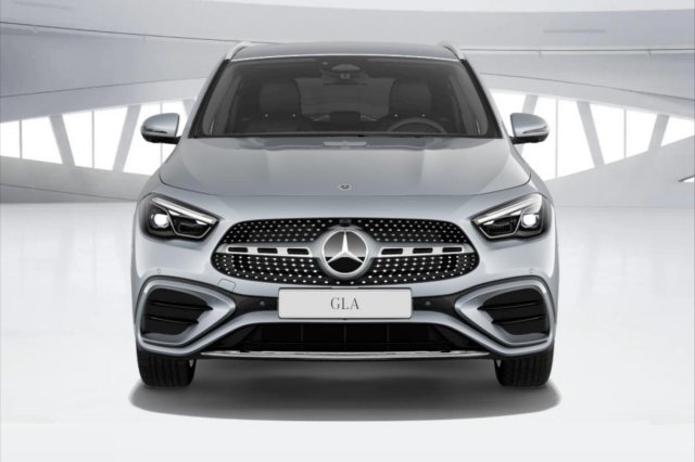 Mercedes-Benz GLA galerie