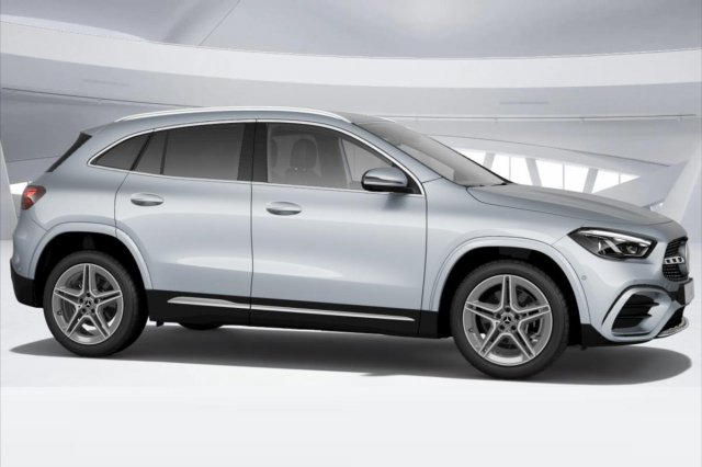 Mercedes-Benz GLA galerie