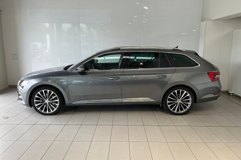 Škoda Superb galerie