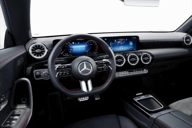 Mercedes-Benz CLA galerie