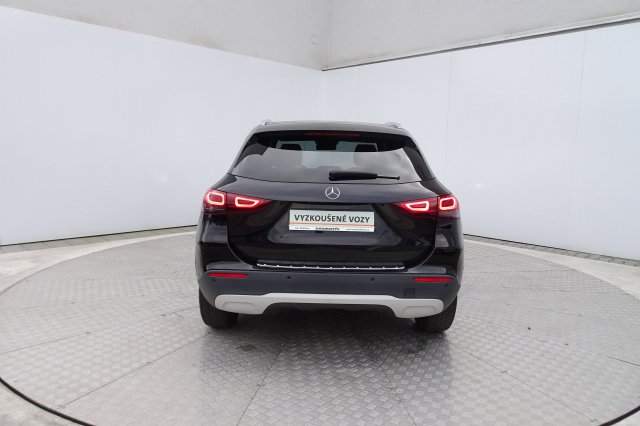 Mercedes-Benz GLA galerie