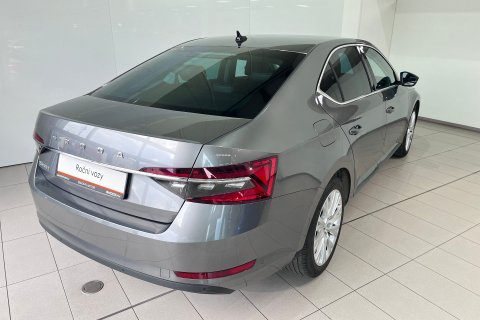 Škoda Superb galerie