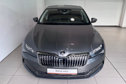 Škoda Superb galerie