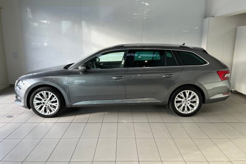 Škoda Superb galerie