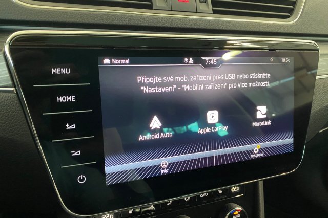 Škoda Superb galerie