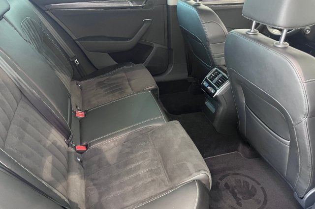 Škoda Superb galerie