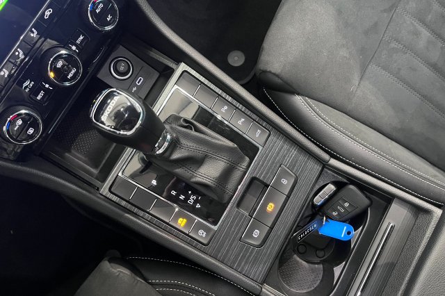 Škoda Superb galerie