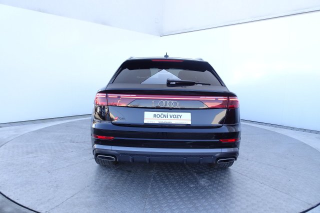 Audi Q8 galerie