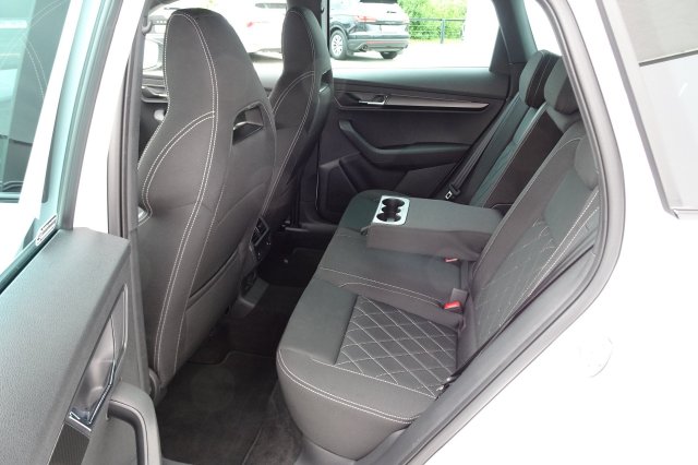 Škoda Karoq galerie