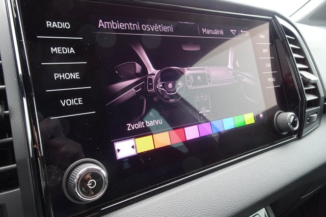 Škoda Karoq galerie