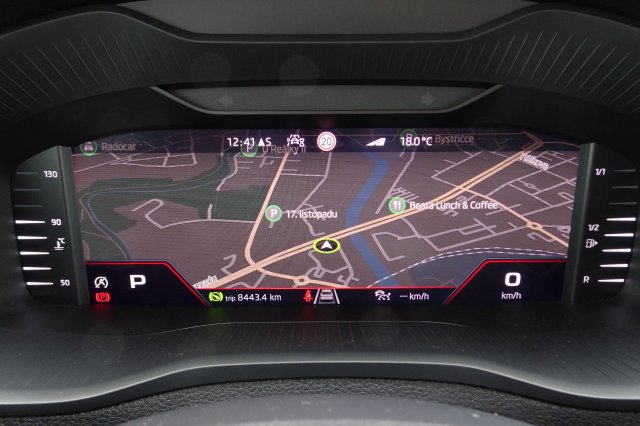 Škoda Karoq galerie