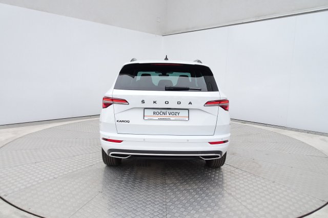 Škoda Karoq galerie