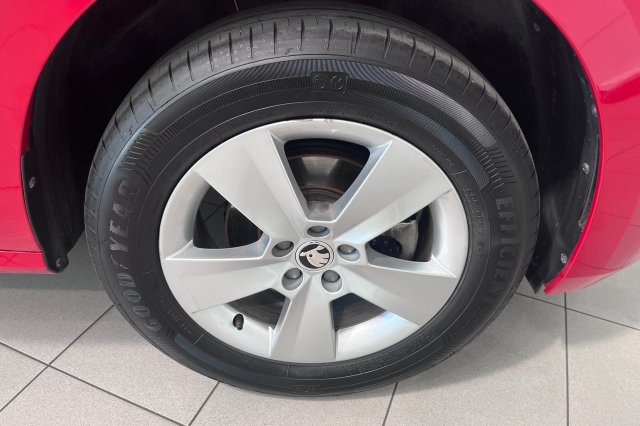 Škoda Kamiq galerie