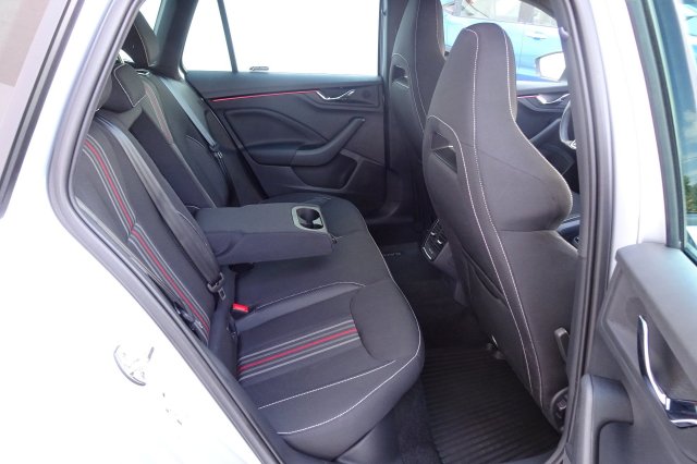 Škoda Kamiq galerie