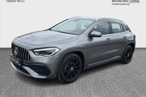 Mercedes-Benz GLA galerie