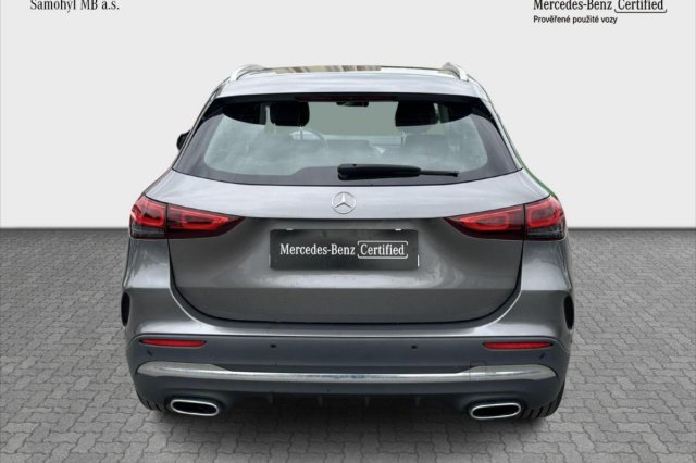 Mercedes-Benz GLA galerie