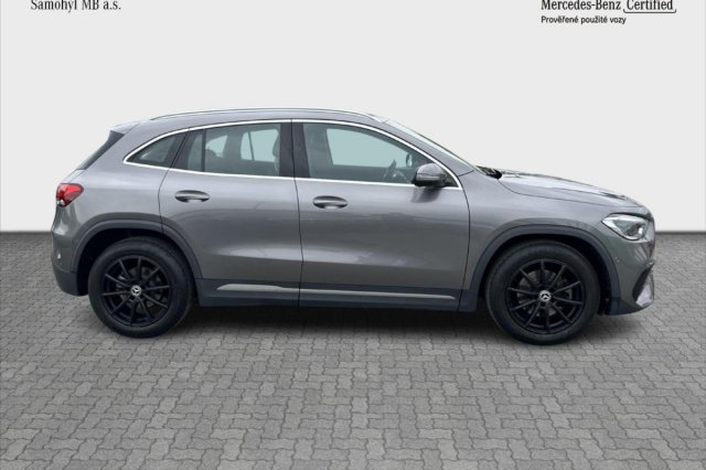 Mercedes-Benz GLA galerie