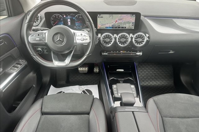 Mercedes-Benz GLA galerie