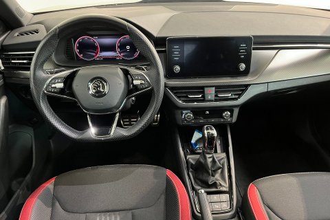 Škoda Kamiq galerie
