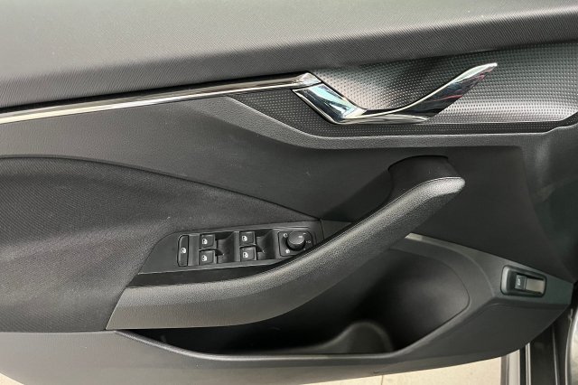 Škoda Kamiq galerie