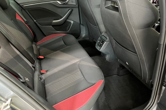 Škoda Kamiq galerie