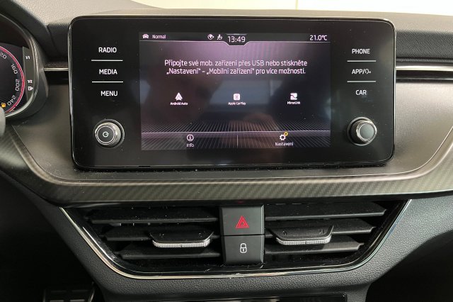 Škoda Kamiq galerie