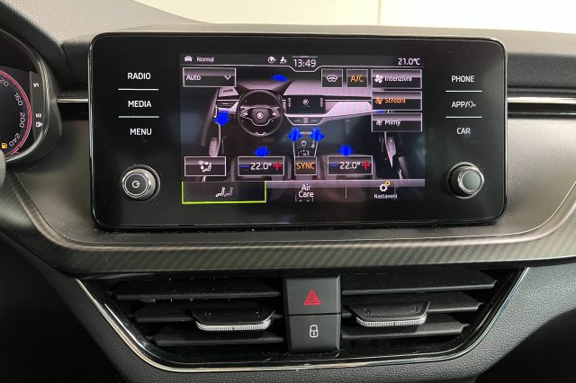 Škoda Kamiq galerie