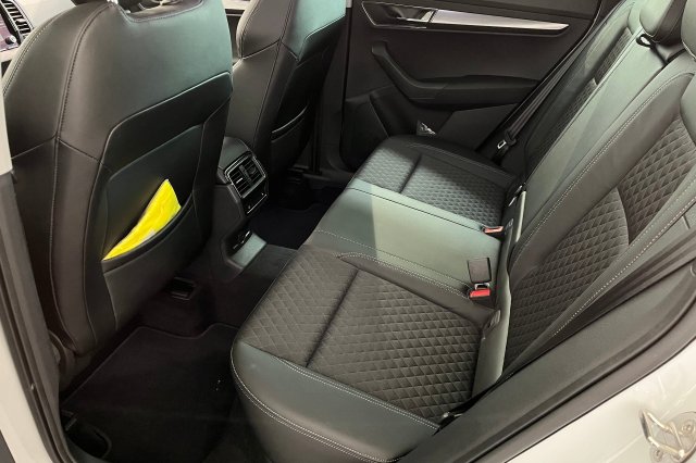 Škoda Karoq galerie