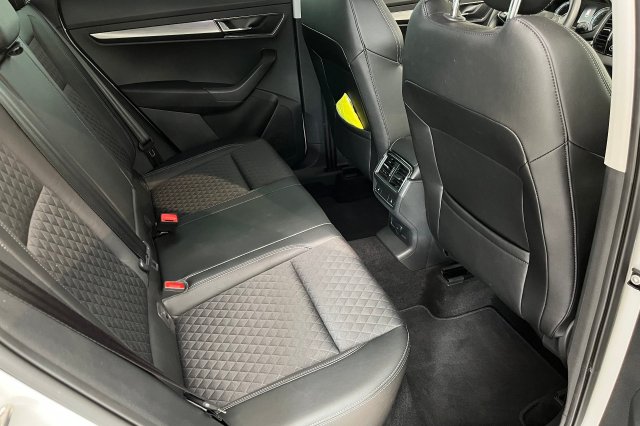 Škoda Karoq galerie