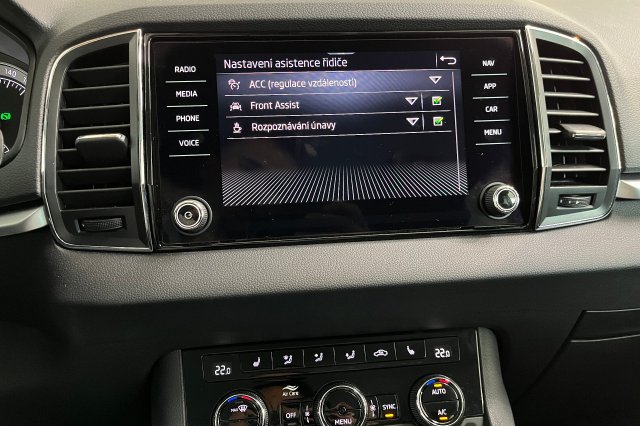 Škoda Karoq galerie