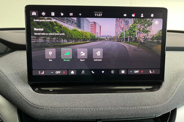 Škoda Enyaq galerie