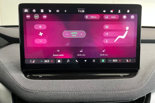 Škoda Enyaq galerie
