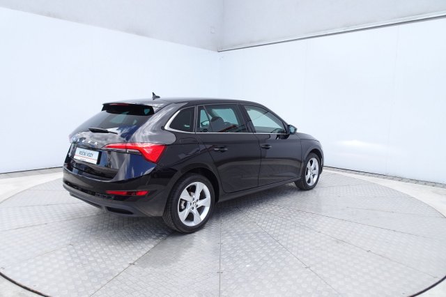 Škoda Scala galerie