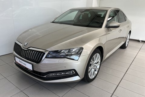 Škoda Superb galerie
