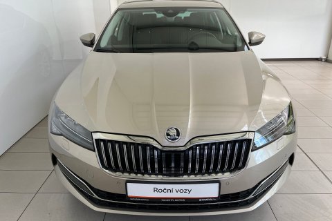 Škoda Superb galerie