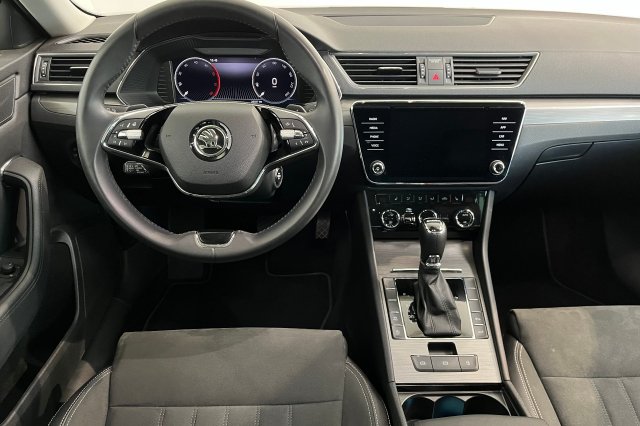 Škoda Superb galerie