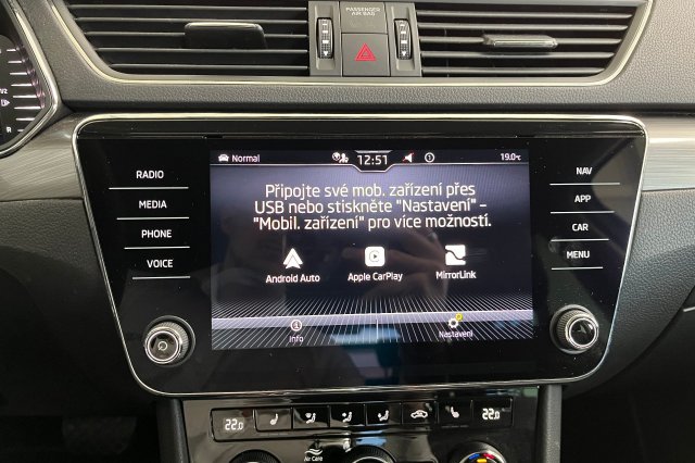 Škoda Superb galerie