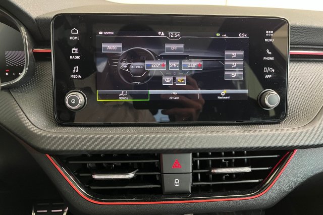 Škoda Kamiq galerie