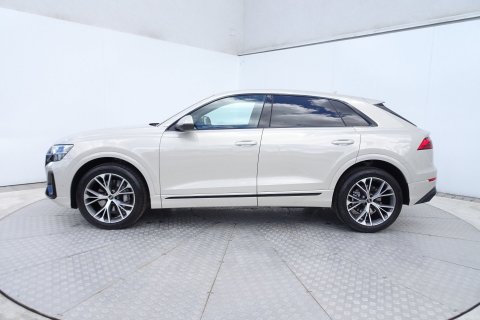 Audi Q8 galerie