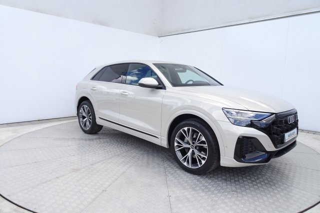 Audi Q8 galerie