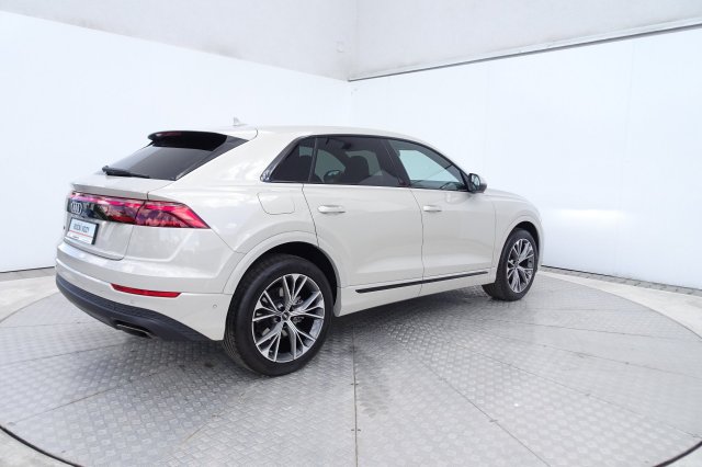 Audi Q8 galerie