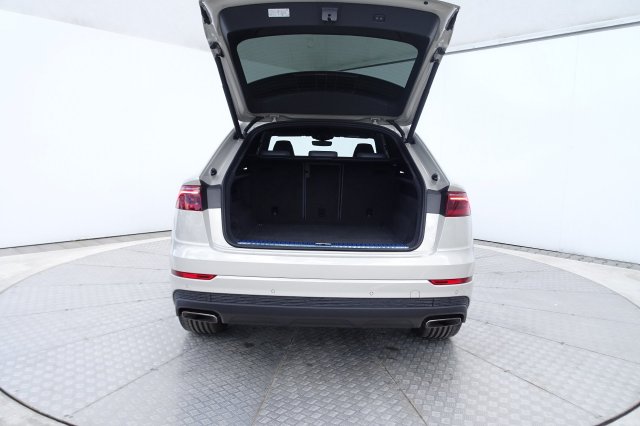 Audi Q8 galerie