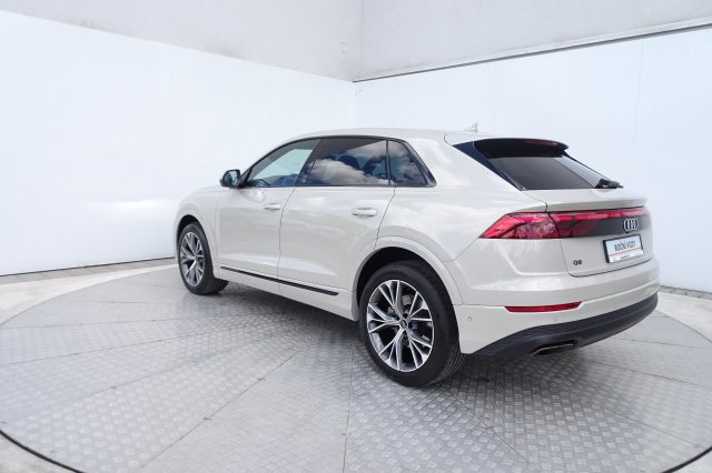 Audi Q8 galerie