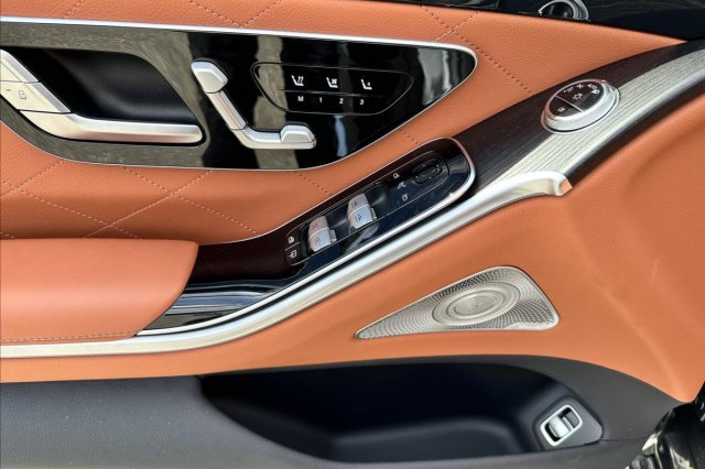 Mercedes-Benz Třídy S galerie
