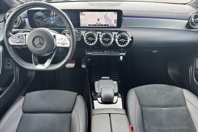 Mercedes-Benz CLA galerie